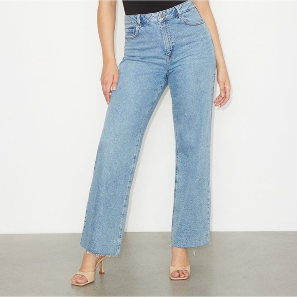 Dynamite Heidi Wide Leg Jeans, Medium Wash, Size 26 - Picture 12 of 16